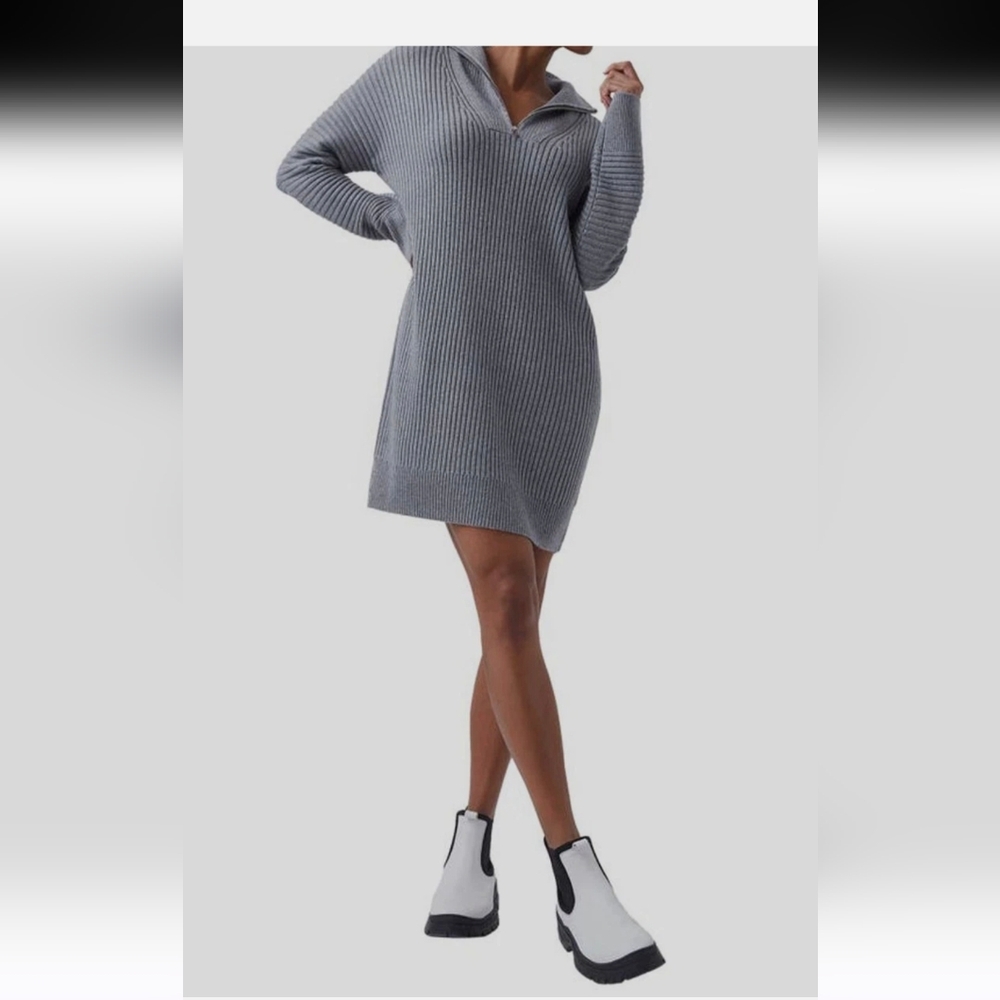 French Connection Gray Long Sleeve Dress
